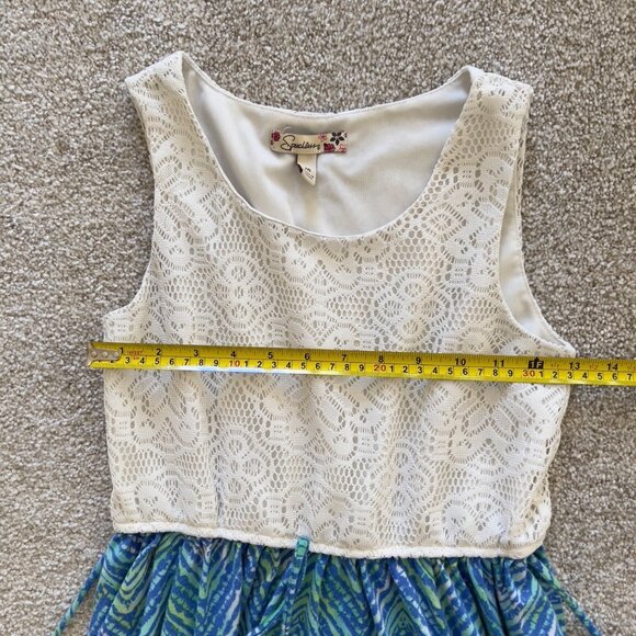 Y2k Blue & White asymmetrical Crochet Lace Dress - Picture 7 of 9